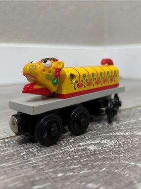 Wooden Chinese Dragon - Thomas & Friends